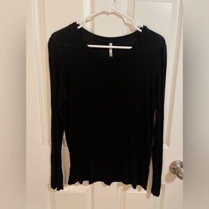 Tresics Black Long Sleeve Tee